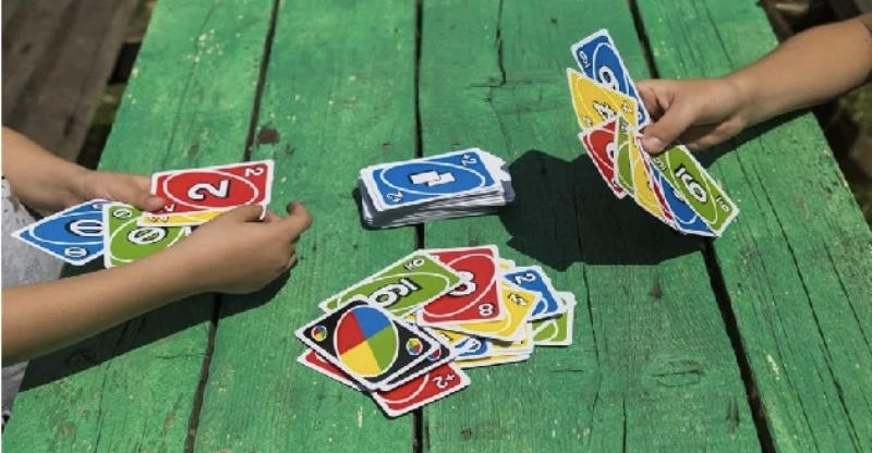 Chú ý về cách chơi của bài Uno